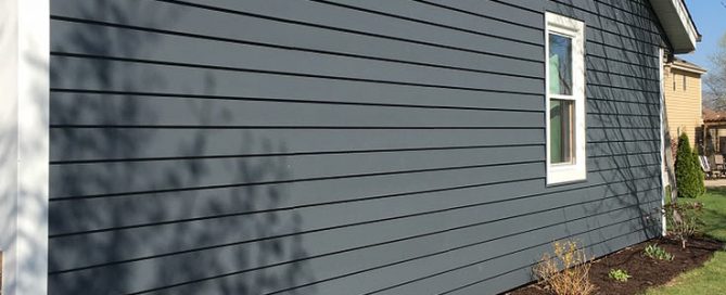Siding repair in Milwaukee