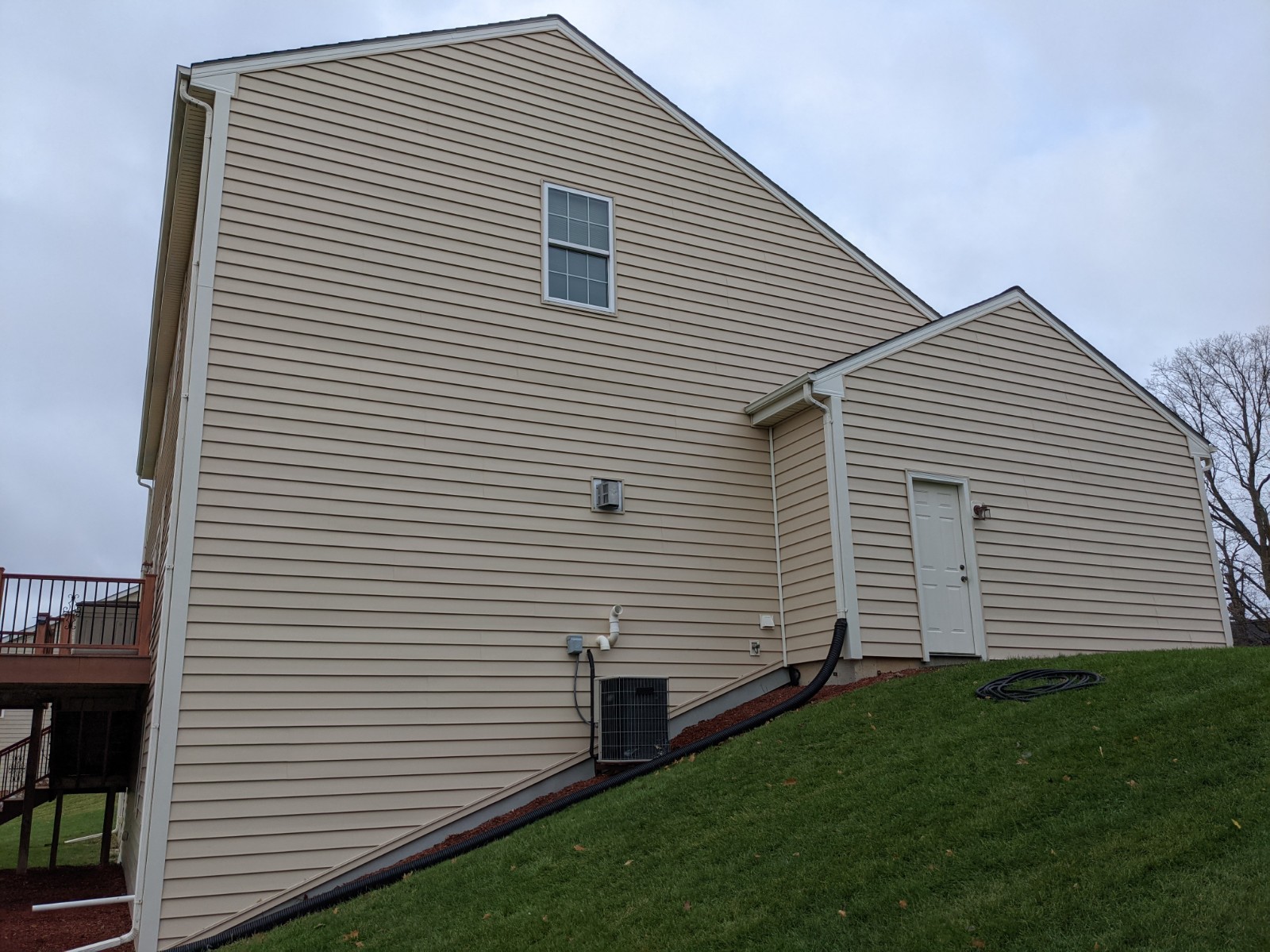siding contractors near Brookfield, Brookfield siding replacement, siding installation Brookfield