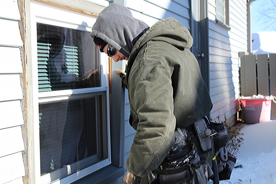 replace a window near Hubertus, Hubertus window repair, Southeastern Wisconsin window services